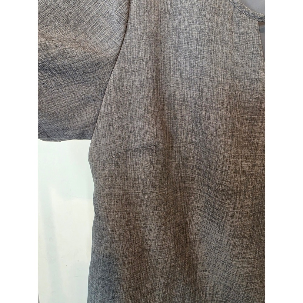 Women's sz 14/16 Grey Layered Short Sleeve Blouse Cutout V-Neck Business Casual - Picture 12 of 13